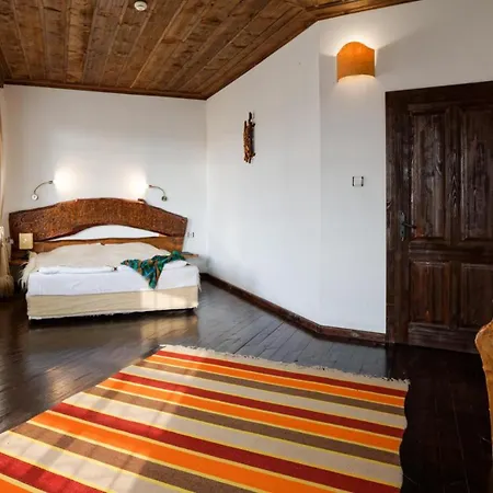 Wine & Complex Starosel