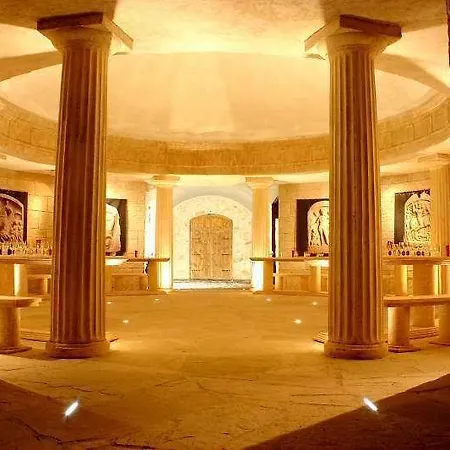 Wine & Complex Hotel 3*