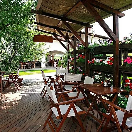 винен и комплекс 4* Старосел