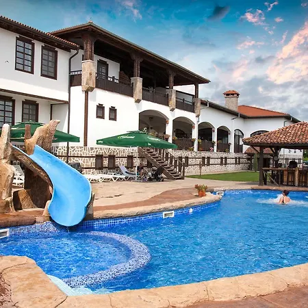 Wine & Complex Otel Starosel