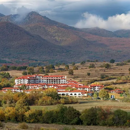 Wine & Complex 4* Starosel