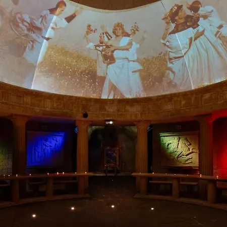 Wine & Complex Otel 4*