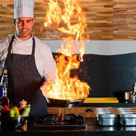 Wine & Complex 4* Starosel