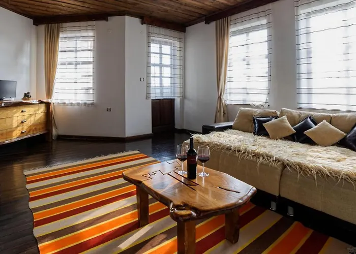 Wine & Complex 4* Sztaroszel