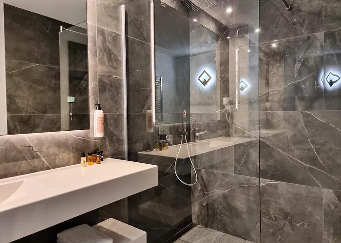 Wine & Complex Szálloda Sztaroszel