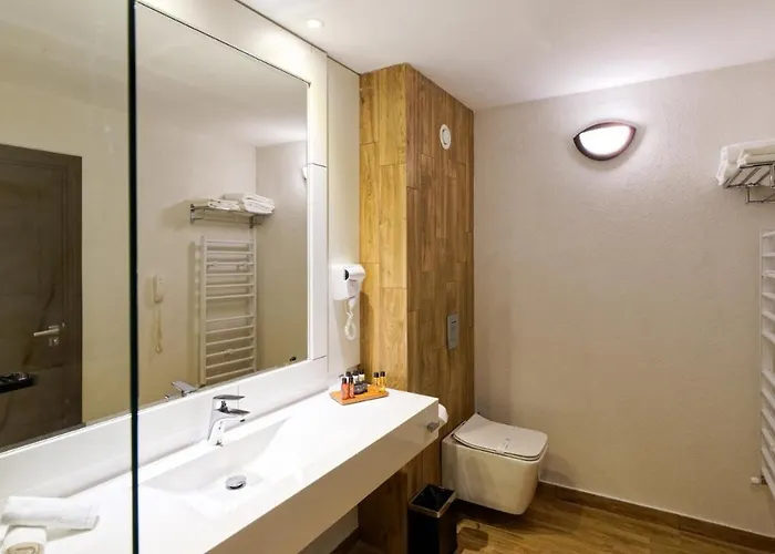 Wine & Complex Szálloda 4*