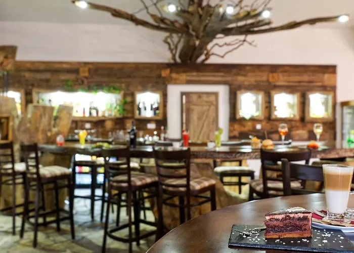 Wine & Complex Szálloda