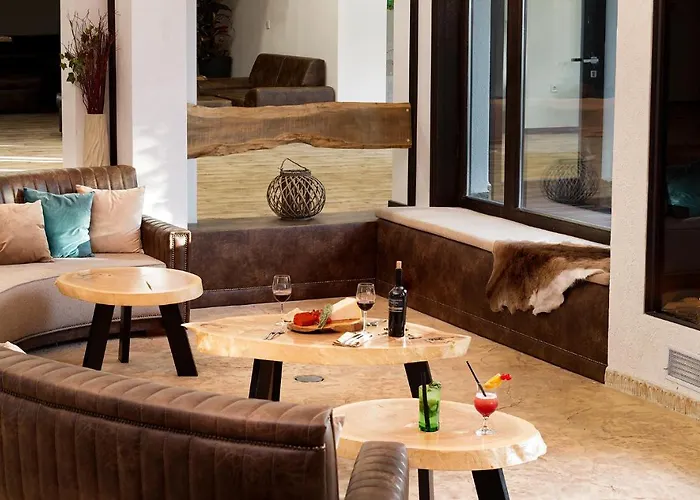 Wine & Complex Szálloda 4*